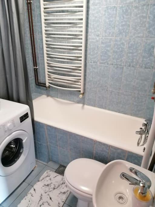 Cozy 1-Bdrm Apt In Dubec, Ideal For Work Or Study Sesvete Dış mekan fotoğraf