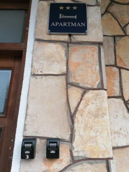 Cozy 1-Bdrm Apt In Dubec, Ideal For Work Or Study Sesvete Dış mekan fotoğraf